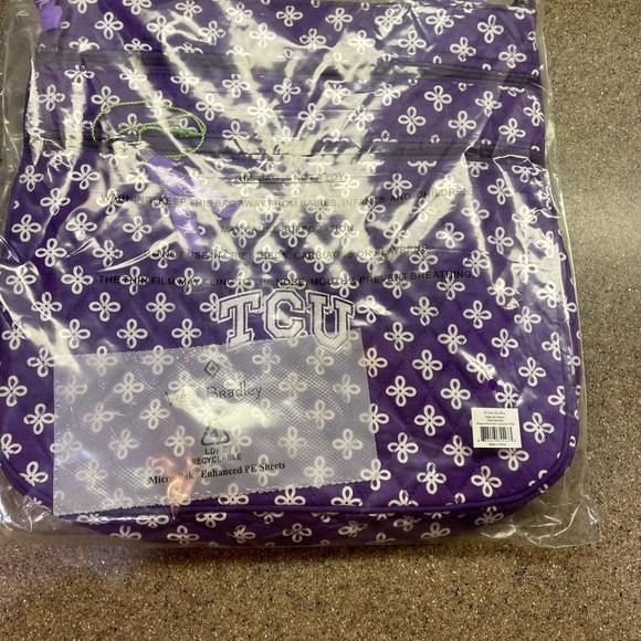 🆕Vera Bradley NCAA TCU Horned Frog Triple Zip Hipster Crossbody Texas Christian - Picture 9 of 10